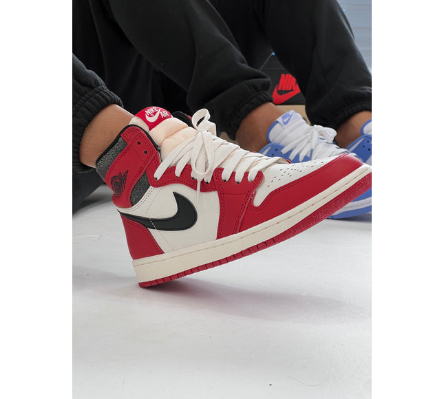 Nike Mens Air Jordan 1 Retro High OG Sneakers - 'Lost & Found'