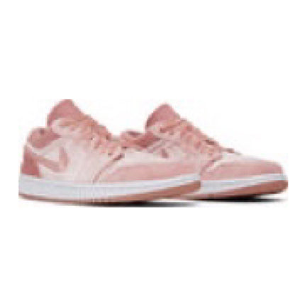 Wmns Air Jordan 1 Low SE 'Pink Velvet'