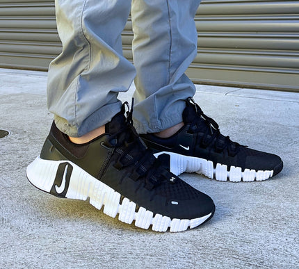 Nike Mens Free Metcon 5 'Black White'