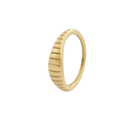 Ava Ring