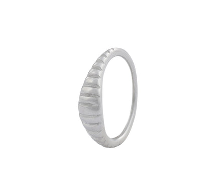 Ava Ring