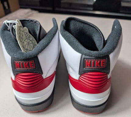 EX-DISPLAY  - Nike Womens Air Jordan 2 Retro Sneakers - 'Chicago' 2022