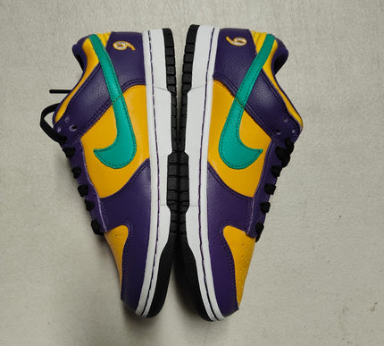 WMNS DUNK LOW LISA *NEW - MISMATCH* *SALES ARE FINAL*