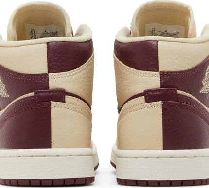 Nike Womens Air Jordan 1 Mid SE Sneakers - 'Split - Beach Cherrywood'