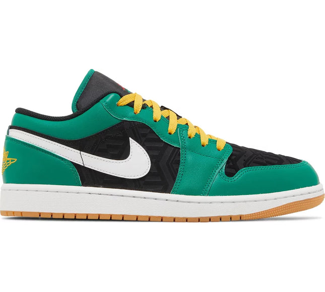 Nike Mens Air Jordan 1 Low SE Sneakers - 'Christmas'