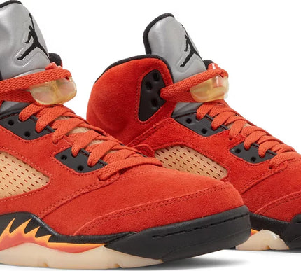 Nike Womens Air Jordan 5 Retro Sneakers - 'Dunk on Mars'