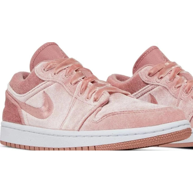 Wmns Air Jordan 1 Low SE 'Pink Velvet'