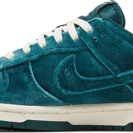 Nike Womens Dunk Low Sneakers - 'Green Velvet'