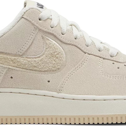 Nike Womens Air Force 1 Low 07 SE Sneakers Sanddrift Sherpa SOLESTREET
