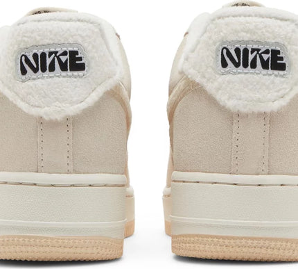 Nike Womens Air Force 1 Low '07 SE Sneakers - 'Sanddrift Sherpa'