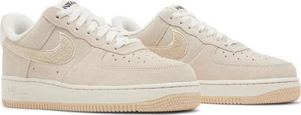 Nike Womens Air Force 1 Low '07 SE Sneakers - 'Sanddrift Sherpa'