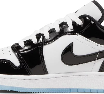 Nike Grade School Womens Air Jordan 1 Low SE Sneakers - 'Concord'