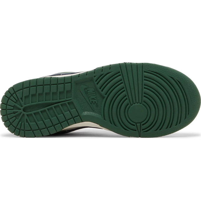 Wmns Dunk Low 'Gorge Green'