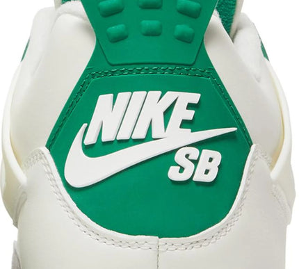 Nike Mens SB x Air Jordan 4 Retro Sneakers - 'Pine Green'