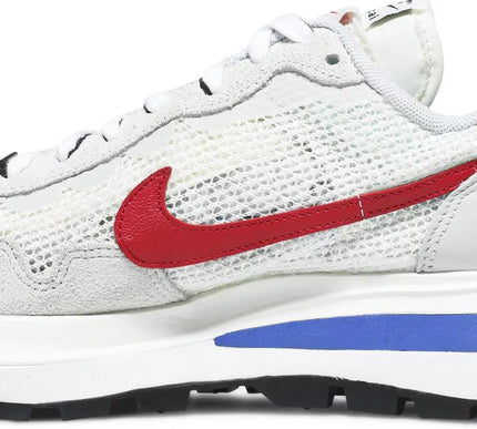Nike Mens Sacai x VaporWaffle Sneakers - 'Sail'