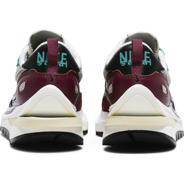 Sacai x VaporWaffle SP 'Villain Red'