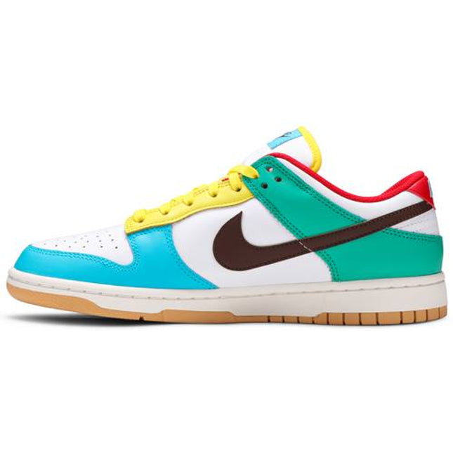 Dunk Low SE 'Free.99 - White'