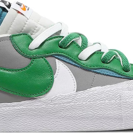 Sacai x nike green hotsell