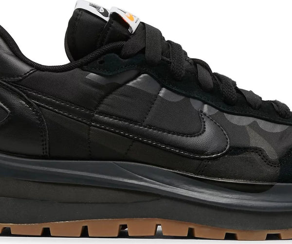 Nike Mens Sacai x VaporWaffle Sneakers Black Gum SOLESTREET