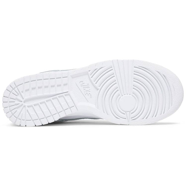 Wmns Dunk Low 'Triple White'