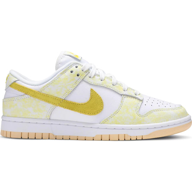 Wmns Dunk Low OG 'Yellow Strike'