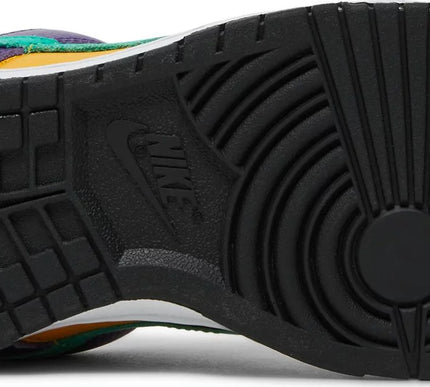 Nike Womens Lisa Leslie x Dunk Low Sneakers - 'Sparks'