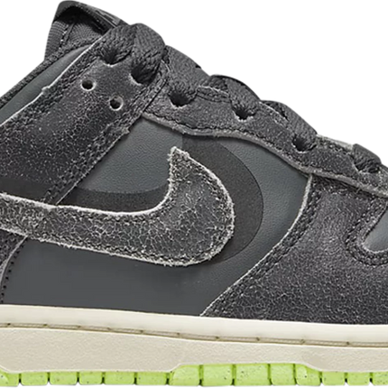 Nike Pre School Kids Dunk Low SE Sneakers - 'Halloween - Cauldron'
