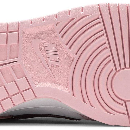 Dunk Low GS 'Valentine's Day'