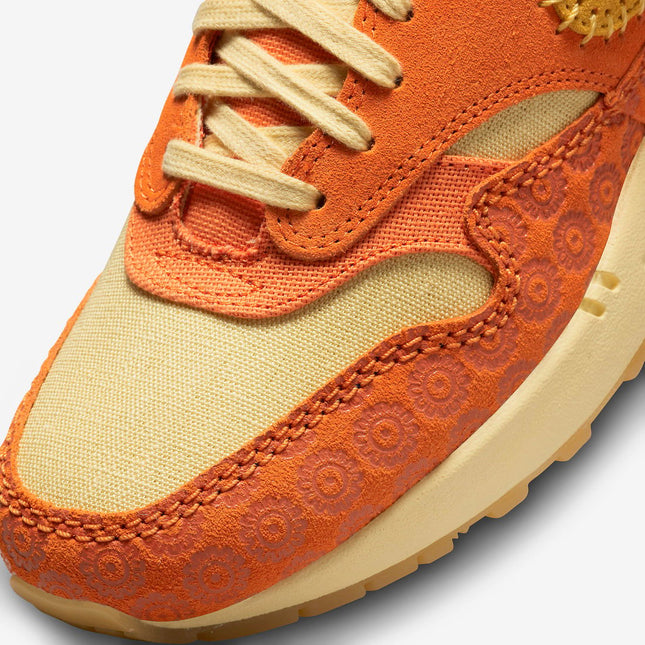 Wmns Air Max 1 'Somos Familia'